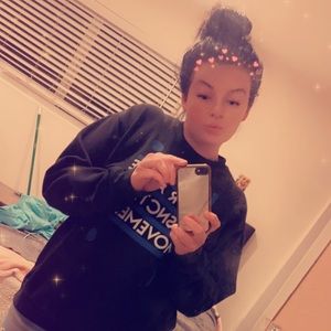 Meet your Posher, Jenna